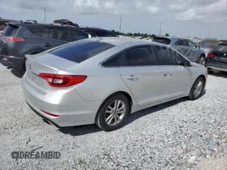 ✅ 2016 Hyundai Sonata SE • VIN: 5NPE24AF3GH407446 • Лот: 85206685. Опубликован ранее на Copart с пробегом 236 887 миль. Бесплатный доступ к архиву аукционных продаж из США и подробный отчёт об истории автомобиля на DreamBid. Изображение 3.
