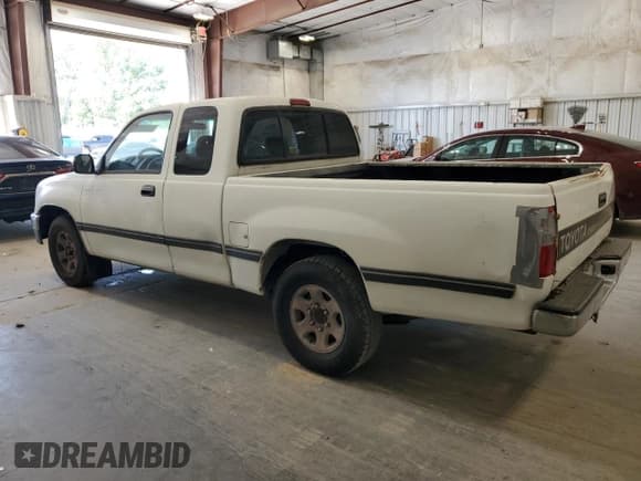 ✅ 1996 Toyota T100 SR5 • VIN: JT4TN14D4T0020936 • Lot: 81420475. Listed on Copart with 354,518 mi. Free auction sales archive from the USA and detailed vehicle history report at DreamBid. Image 2.