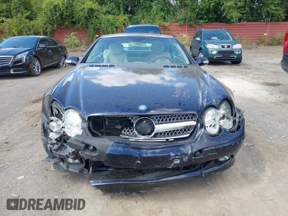 ✅ 2003 Mercedes-Benz SL 500 • VIN: WDBSK75F93F013726 • Lot: 43084081. Wystawiony na IAAI z przebiegiem 104 212 mil. Bezpłatny archiwum sprzedaży aukcyjnych z USA i szczegółowy raport historii pojazdu na DreamBid. Zdjęcie 12.