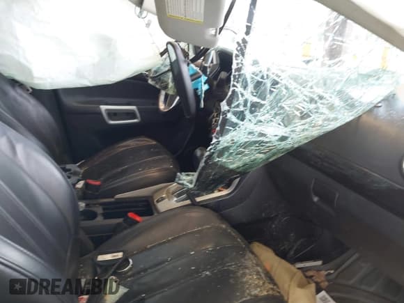 ✅ 2014 Chevrolet Captiva Sport LTZ • VIN: 3GNAL4EK1ES546181 • Lot: 42179588. Wystawiony na IAAI z przebiegiem Nie podano. Bezpłatny archiwum sprzedaży aukcyjnych z USA i szczegółowy raport historii pojazdu na DreamBid. Zdjęcie 5.