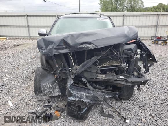✅ 2010 Chevrolet Tahoe LTZ • VIN: 1GNUCCE01AR291454 • Lot: 67564625. Listed on Copart with 250,261 mi. Free auction sales archive from the USA and detailed vehicle history report at DreamBid. Image 5.