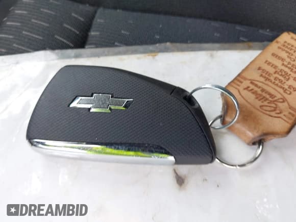 ✅ 2025 Chevrolet Equinox FWD LT • VIN: 3GNAXHEG8SL236235 • Lot: 42771842. Wystawiony na IAAI z przebiegiem 2 227 mil. Bezpłatny archiwum sprzedaży aukcyjnych z USA i szczegółowy raport historii pojazdu na DreamBid. Zdjęcie 11.