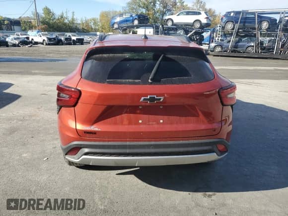 2024 Chevrolet Trax LT с VIN KL77LHE28RC206366, выставлен на аукционе Copart как лот 84976555 с пробегом 15 234 миль миль и Списание • Salvage title. История ставок и продаж доступна на DreamBid. Изображение 6.