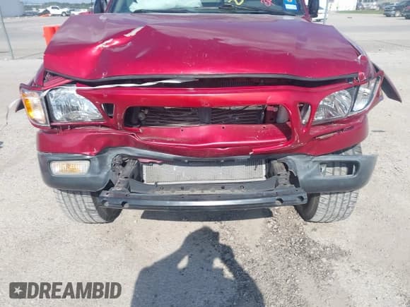 ✅ 2002 Toyota Tacoma PreRunner • VIN: 5TESN92N82Z057492 • Lot: 42711871. Listed on IAAI with 199,679 mi. Free auction sales archive from the USA and detailed vehicle history report at DreamBid. Image 6.