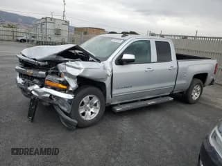 ✅ 2016 Chevrolet Silverado 1500 LT • VIN: 1GCRCREC1GZ307687 • Лот: 81091525. Опубликован ранее на Copart с пробегом 41 950 миль. Бесплатный доступ к архиву аукционных продаж из США и подробный отчёт об истории автомобиля на DreamBid. Изображение 1.