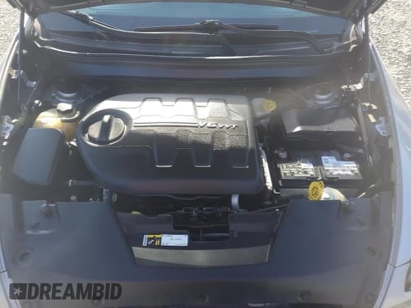 ✅ 2017 Jeep Cherokee Latitude • VIN: 1C4PJLCS3HD221445 • Lot: 80475175. Wystawiony na Copart z przebiegiem 111 667 mil. Bezpłatny archiwum sprzedaży aukcyjnych z USA i szczegółowy raport historii pojazdu na DreamBid. Zdjęcie 12.