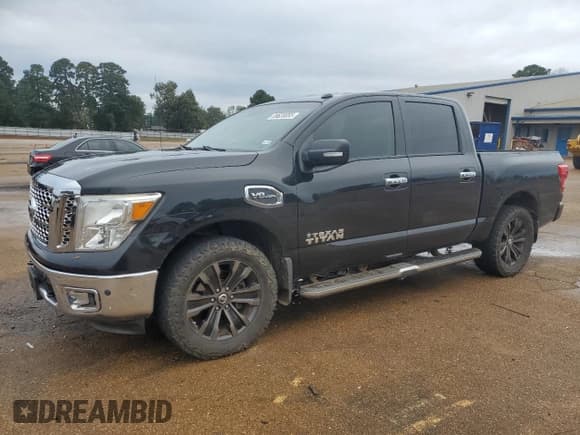 ✅ 2017 Nissan Titan Pro-4X • VIN: 1N6AA1E57HN566521 • Lot: 89620055. Wystawiony na Copart z przebiegiem 133 432 mil. Bezpłatny archiwum sprzedaży aukcyjnych z USA i szczegółowy raport historii pojazdu na DreamBid. Zdjęcie 1.