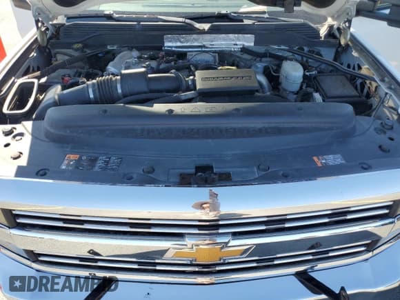 ✅ 2017 Chevrolet Silverado 2500HD Work Truck • VIN: 1GC1KUEY6HF216982 • Lot: 62903995. Wystawiony na Copart z przebiegiem 259 446 mil. Bezpłatny archiwum sprzedaży aukcyjnych z USA i szczegółowy raport historii pojazdu na DreamBid. Zdjęcie 11.