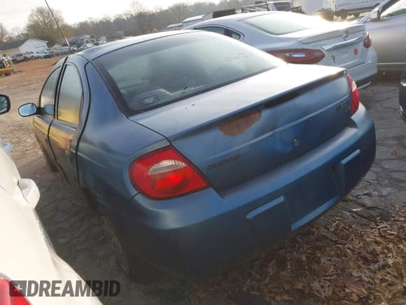 ✅ 2003 Dodge Neon SE • VIN: 1B3ES26C83D230011 • Lot: 43720985. Listed on IAAI with 263,182 mi. Free auction sales archive from the USA and detailed vehicle history report at DreamBid. Image 3.