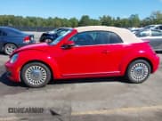 ✅ 2013 Volkswagen Beetle 2.5L • VIN: 3VW5P7AT4DM823775 • Lot: 43365532. Wystawiony na IAAI z przebiegiem 52 632 mil. Bezpłatny archiwum sprzedaży aukcyjnych z USA i szczegółowy raport historii pojazdu na DreamBid. Zdjęcie 14.