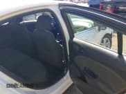 ✅ 2017 Chevrolet Cruze LT • VIN: 1G1BE5SMXH7228123 • Lot: 43396571. Listed on IAAI with 66,224 mi. Free auction sales archive from the USA and detailed vehicle history report at DreamBid. Image 8.