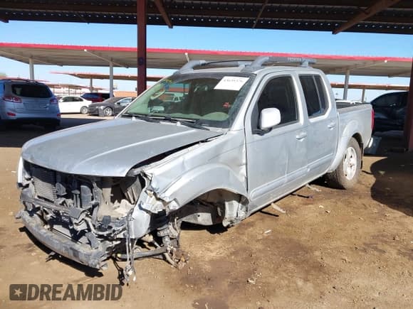 ✅ 2005 Nissan Frontier LE • VIN: 1N6AD07U55C409664 • Лот: 43635376. Опубликован ранее на IAAI с пробегом 108 575 миль. Бесплатный доступ к архиву аукционных продаж из США и подробный отчёт об истории автомобиля на DreamBid. Изображение 18.