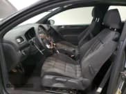 ✅ 2011 Volkswagen Golf GTI w/Sunroof PZEV • VIN: WVWED7AJ5BW197287 • Lot: 88570205. Wystawiony na Copart z przebiegiem 169 806 mil. Bezpłatny archiwum sprzedaży aukcyjnych z USA i szczegółowy raport historii pojazdu na DreamBid. Zdjęcie 7.