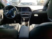 ✅ 2019 Hyundai Sonata Limited • VIN: 5NPE34AB8KH751065 • Lot: 47403853. Listed on Copart with 71,620 mi. Free auction sales archive from the USA and detailed vehicle history report at DreamBid. Image 8.