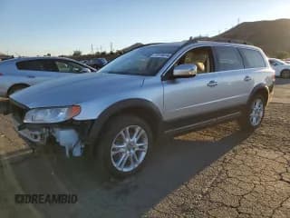 ✅ 2016 Volvo XC70 T5 Drive-E Premier • VIN: YV440MBK3G1268453 • Lot: 77310814. Listed on Copart with 56,694 mi. Free auction sales archive from the USA and detailed vehicle history report at DreamBid. Image 1.