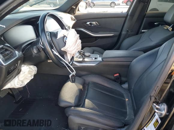 ✅ 2020 BMW 3 Series 330i • VIN: 3MW5R1J01L8B03676 • Lot: 46167985. Listed on Copart with 99,999 mi. Free auction sales archive from the USA and detailed vehicle history report at DreamBid. Image 7.