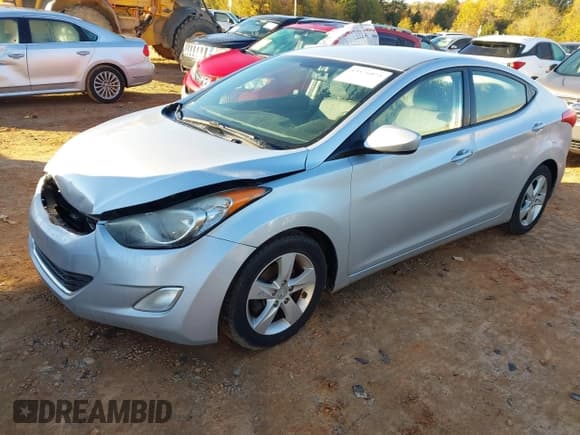 ✅ 2013 Hyundai Elantra GLS • VIN: 5NPDH4AEXDH240533 • Lot: 43576073. Listed on IAAI with 180,997 mi. Free auction sales archive from the USA and detailed vehicle history report at DreamBid. Image 17.
