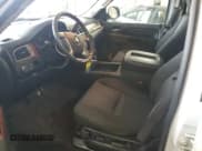 ✅ 2011 Chevrolet Tahoe LS • VIN: 1GNSCAE06BR277966 • Lot: 90402855. Listed on Copart with 217,747 mi. Free auction sales archive from the USA and detailed vehicle history report at DreamBid. Image 7.