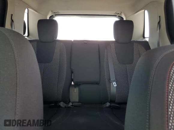 ✅ 2015 GMC Terrain SLE • VIN: 2GKFLWEK2F6104573 • Lot: 56318495. Listed on Copart with 113,623 mi. Free auction sales archive from the USA and detailed vehicle history report at DreamBid. Image 10.