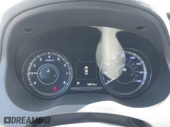 2016 Hyundai Azera Limited with VIN KMHFH4JG0GA508622, listed as a IAAI auction lot 41598287 with 69,013 mi miles and . Bid and sale history available at DreamBid. Image 15.