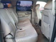 ✅ 2009 Chevrolet Suburban 2LT • VIN: 1GNFC26069R230517 • Lot: 75304014. Wystawiony na Copart z przebiegiem 360 939 mil. Bezpłatny archiwum sprzedaży aukcyjnych z USA i szczegółowy raport historii pojazdu na DreamBid. Zdjęcie 10.