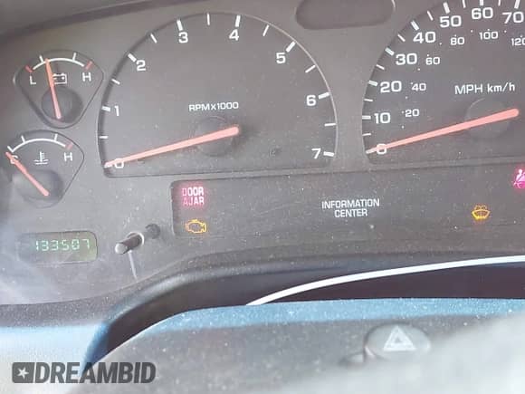 2002 Dodge Dakota Sport z VIN 1B7GL32X12S658855, wystawiony jako IAAI lot #42680702 z przebiegiem 133 507 mil mil oraz . Historia ofert i sprzedaży dostępna na DreamBid. Obrazek 7.