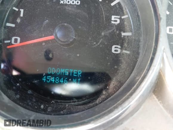 ✅ 2009 Chevrolet Silverado 2500HD • VIN: 1GCHC59K59E124924 • Лот: 43428375. Опубликован ранее на IAAI с пробегом 454 846 миль. Бесплатный доступ к архиву аукционных продаж из США и подробный отчёт об истории автомобиля на DreamBid. Изображение 14.