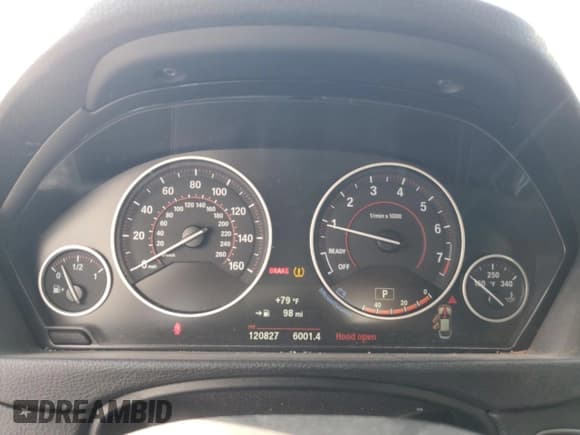 ✅ 2018 BMW 4 Series 440i xDrive • VIN: WBA4J7C58JBH14706 • Lot: 80605195. Wystawiony na Copart z przebiegiem 120 827 mil. Bezpłatny archiwum sprzedaży aukcyjnych z USA i szczegółowy raport historii pojazdu na DreamBid. Zdjęcie 9.