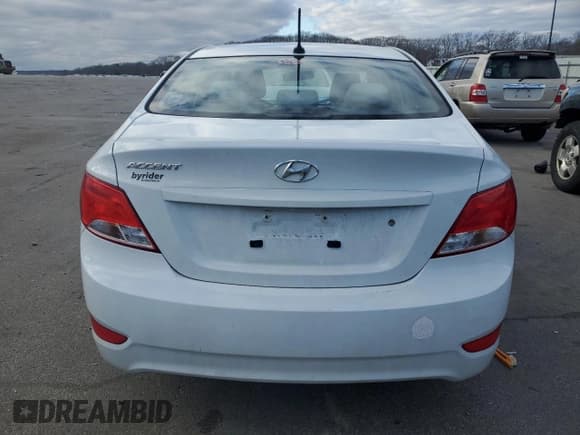 ✅ 2017 Hyundai Accent SE • VIN: KMHCT4AEXHU366523 • Лот: 37688524. Опубликован ранее на Copart с пробегом 89 027 миль. Бесплатный доступ к архиву аукционных продаж из США и подробный отчёт об истории автомобиля на DreamBid. Изображение 6.