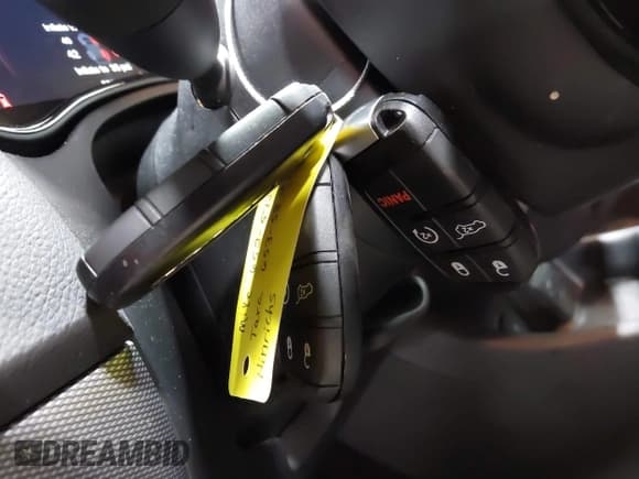 ✅ 2018 Dodge Durango GT • VIN: 1C4RDJDG7JC489490 • Lot: 43379397. Wystawiony na IAAI z przebiegiem 58 043 mil. Bezpłatny archiwum sprzedaży aukcyjnych z USA i szczegółowy raport historii pojazdu na DreamBid. Zdjęcie 11.