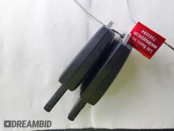 ✅ 2009 Volvo C30 • VIN: YV1MK672792147398 • Lot: 43222906. Listed on IAAI with 214,337 mi. Free auction sales archive from the USA and detailed vehicle history report at DreamBid. Image 11.