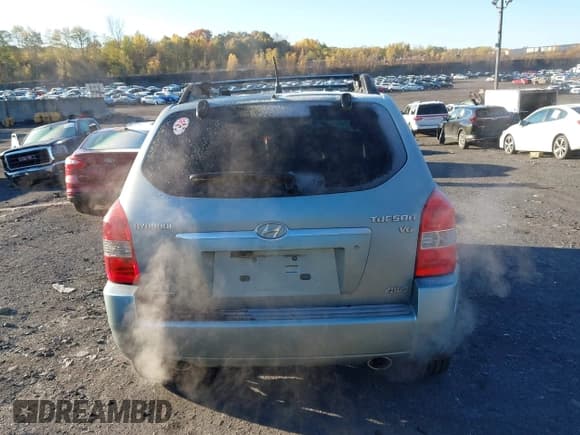 ✅ 2006 Hyundai Tucson GLS • VIN: KM8JN72D96U298978 • Лот: 43543553. Опубликован ранее на IAAI с пробегом 151 668 миль. Бесплатный доступ к архиву аукционных продаж из США и подробный отчёт об истории автомобиля на DreamBid. Изображение 16.