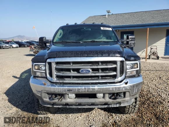 ✅ 2004 Ford F-250 XL • VIN: 1FTNX21PX4EC67468 • Lot: 71723625. Wystawiony na Copart z przebiegiem 155 413 mil. Bezpłatny archiwum sprzedaży aukcyjnych z USA i szczegółowy raport historii pojazdu na DreamBid. Zdjęcie 5.