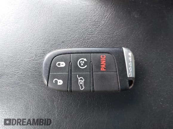 ✅ 2013 Dodge Charger SXT Plus • VIN: 2C3CDXJG1DH584579 • Lot: 42128401. Listed on IAAI with 100,388 mi. Free auction sales archive from the USA and detailed vehicle history report at DreamBid. Image 11.