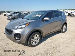 ✅ 2018 Kia Sportage LX • VIN: KNDPMCAC9J7379778 • Lot: 72087515. Wystawiony na Copart z przebiegiem 62 263 mil. Bezpłatny archiwum sprzedaży aukcyjnych z USA i szczegółowy raport historii pojazdu na DreamBid. Zdjęcie 1.