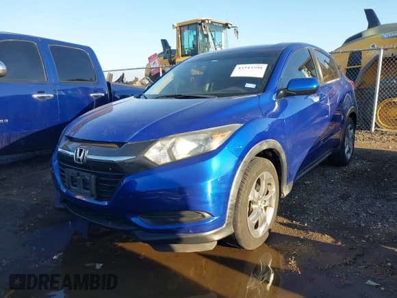 ✅ 2018 Honda HR-V LX • VIN: 3CZRU5H35JM722449 • Lot: 43543598. Listed on IAAI with 95,420 mi. Free auction sales archive from the USA and detailed vehicle history report at DreamBid. Image 17.