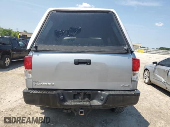 ✅ 2010 Toyota Tundra • VIN: 5TFUY5F19AX101070 • Лот: 66285875. Опубликован ранее на Copart с пробегом Не указан. Бесплатный доступ к архиву аукционных продаж из США и подробный отчёт об истории автомобиля на DreamBid. Изображение 6.