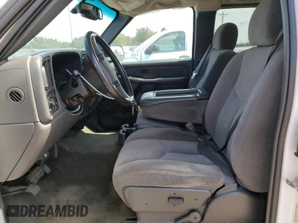 ✅ 2007 Chevrolet Silverado 1500 LT1 • VIN: 1GCEC19Z87Z204541 • Lot: 74697904. Listed on Copart with 185,493 mi. Free auction sales archive from the USA and detailed vehicle history report at DreamBid. Image 7.