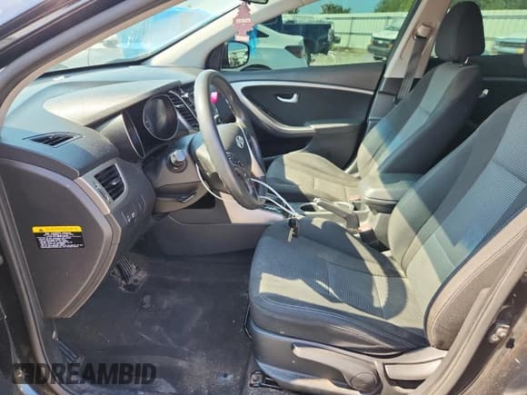 ✅ 2017 Hyundai Elantra • VIN: KMHD35LH8HU378011 • Lot: 67711015. Listed on Copart with 153,678 mi. Free auction sales archive from the USA and detailed vehicle history report at DreamBid. Image 7.