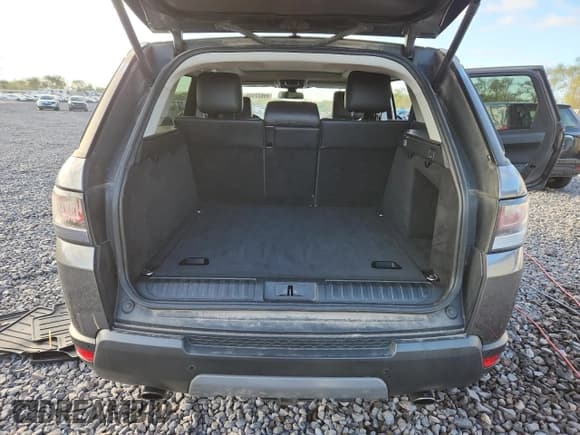 ✅ 2016 Land Rover Range Rover Sport Dynamic • VIN: SALWR2EF3GA554543 • Лот: 89622145. Опубликован ранее на Copart с пробегом 106 663 миль. Бесплатный доступ к архиву аукционных продаж из США и подробный отчёт об истории автомобиля на DreamBid. Изображение 6.