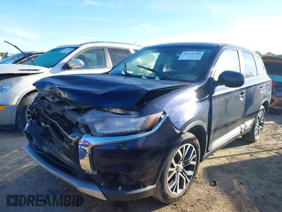 2018 Mitsubishi Outlander ES z VIN JA4AZ3A3XJZ039982, wystawiony jako IAAI lot #43414709 z przebiegiem 115 768 mil mil oraz . Historia ofert i sprzedaży dostępna na DreamBid. Obrazek 18.