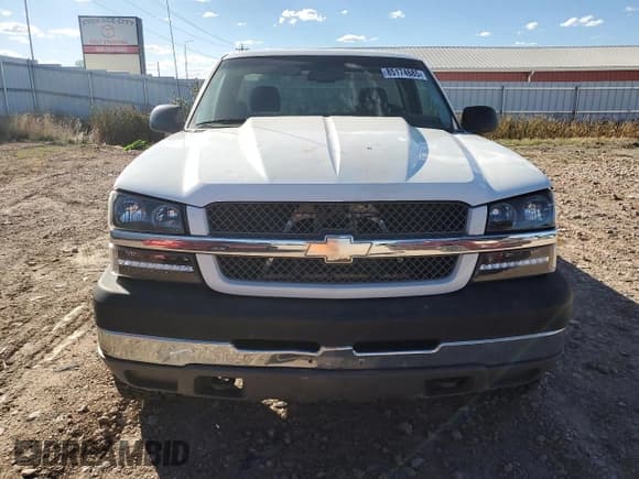 ✅ 2004 Chevrolet Silverado 2500HD • VIN: 1GCHK24G34E266055 • Lot: 85174685. Wystawiony na Copart z przebiegiem 82 833 mil. Bezpłatny archiwum sprzedaży aukcyjnych z USA i szczegółowy raport historii pojazdu na DreamBid. Zdjęcie 5.