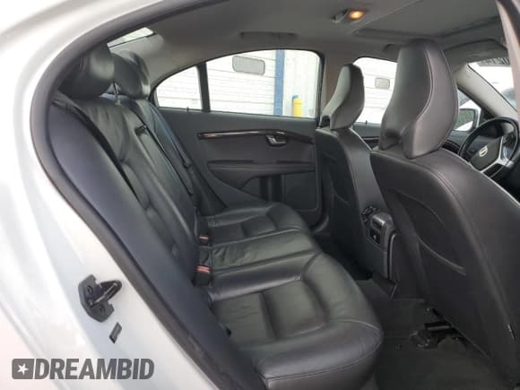✅ 2013 Volvo S80 3.2L • VIN: YV1952AS6D1170958 • Lot: 84520214. Listed on Copart with 130,760 mi. Free auction sales archive from the USA and detailed vehicle history report at DreamBid. Image 10.