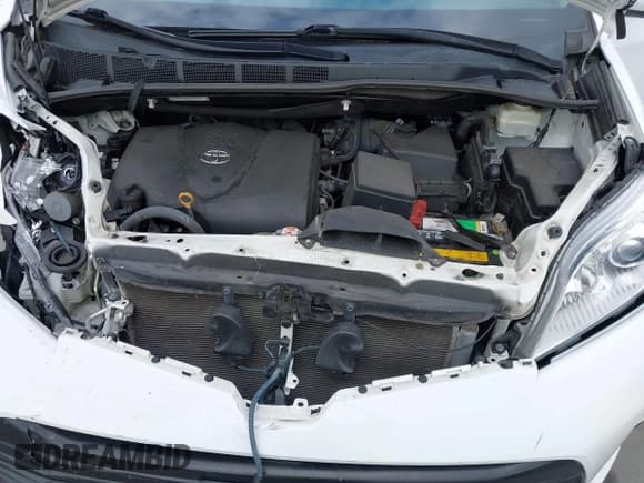 ✅ 2020 Toyota Sienna LE Auto Access Seat • VIN: 5TDKZ3DC0LS044909 • Lot: 42289084. Listed on IAAI with 71,090 mi. Free auction sales archive from the USA and detailed vehicle history report at DreamBid. Image 10.