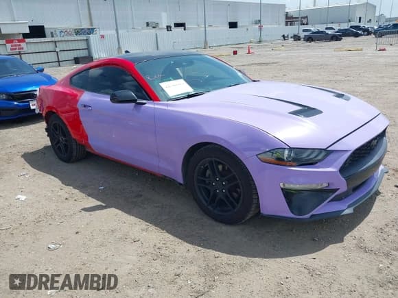 ✅ 2021 Ford Mustang EcoBoost • VIN: 1FA6P8TH2M5101061 • Лот: 42546464. Опубликован ранее на IAAI с пробегом 90 592 миль. Бесплатный доступ к архиву аукционных продаж из США и подробный отчёт об истории автомобиля на DreamBid. Изображение 1.