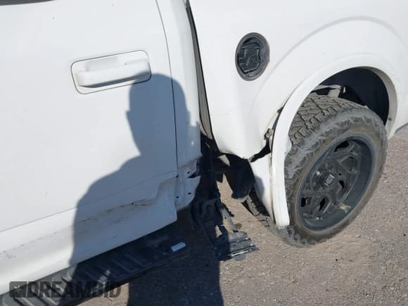 ✅ 2015 Ford F-150 Lariat • VIN: 1FTEW1CG1FFA33744 • Lot: 43162761. Listed on IAAI with 166,901 mi. Free auction sales archive from the USA and detailed vehicle history report at DreamBid. Image 6.