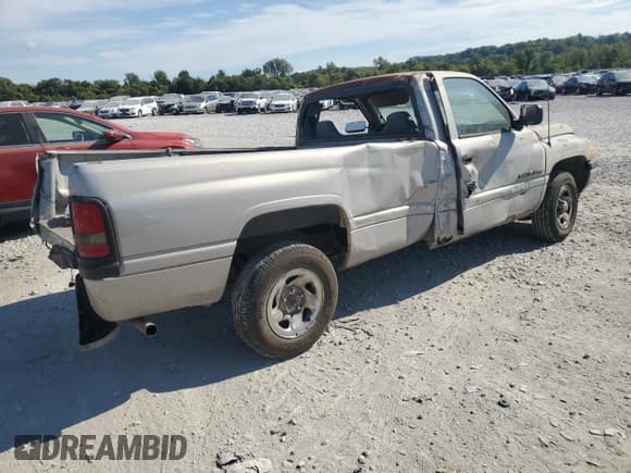 ✅ 1996 Dodge 1500 • VIN: 1B7HC16X6TS701915 • Лот: 85579165. Опубликован ранее на Copart с пробегом 161 143 миль. Бесплатный доступ к архиву аукционных продаж из США и подробный отчёт об истории автомобиля на DreamBid. Изображение 3.