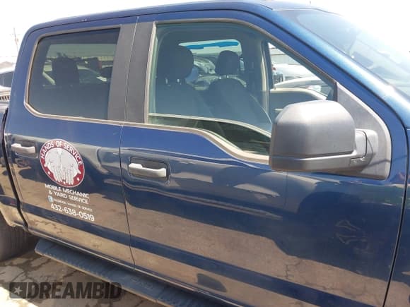 ✅ 2018 Ford F-150 XL • VIN: 1FTEW1EP8JKC81468 • Лот: 43182475. Опубликован ранее на IAAI с пробегом 131 305 миль. Бесплатный доступ к архиву аукционных продаж из США и подробный отчёт об истории автомобиля на DreamBid. Изображение 13.