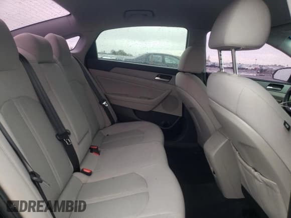 ✅ 2018 Hyundai Sonata Limited • VIN: 5NPE34AF1JH605723 • Лот: 47531973. Опубликован ранее на Copart с пробегом 58 858 миль. Бесплатный доступ к архиву аукционных продаж из США и подробный отчёт об истории автомобиля на DreamBid. Изображение 11.