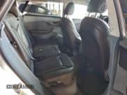 ✅ 2019 Audi Q8 Prestige • VIN: WA1FVAF1XKD023163 • Lot: 93908365. Wystawiony na Copart z przebiegiem 83 315 mil. Bezpłatny archiwum sprzedaży aukcyjnych z USA i szczegółowy raport historii pojazdu na DreamBid. Zdjęcie 11.